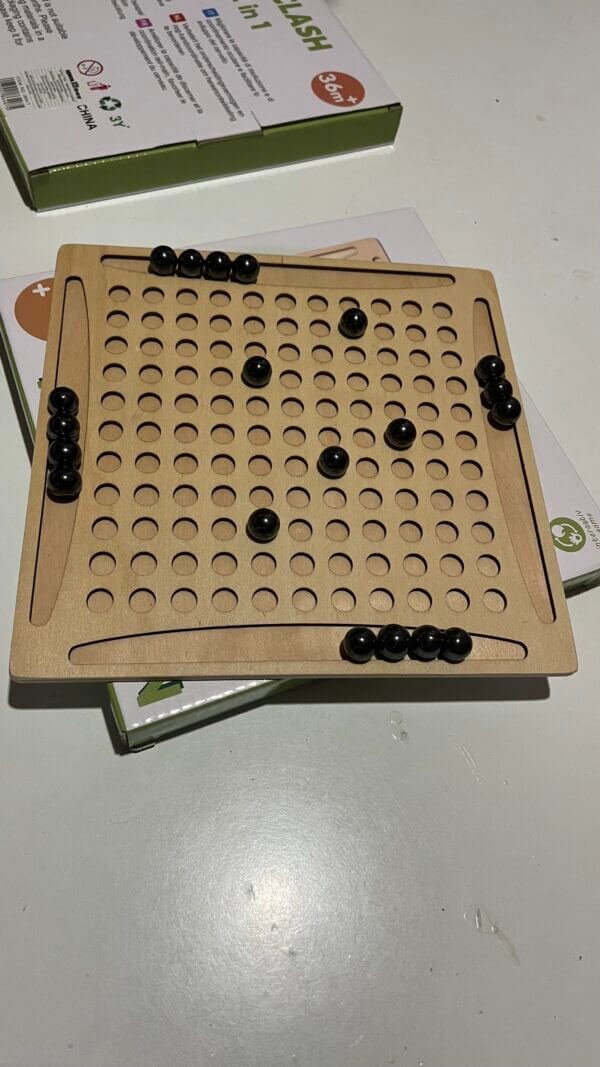 ⁦Magnet clash chess 2in1⁩ - الصورة ⁦3⁩